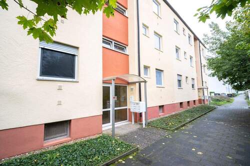 Eingansbereich - 2 Zimmer Etagenwohnung zum Kaufen in Babenhausen