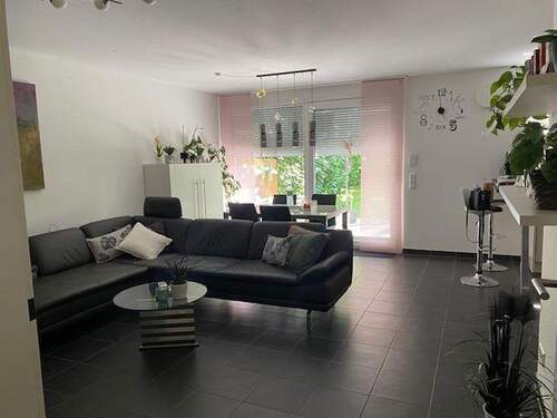 Bild 2 - 3 Zimmer Etagenwohnung zum Kaufen in Filderstadt