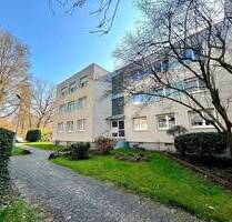 KL-Volkspark: Attraktive 4 Zi.-Eigentumswohnung im 2.OG mit Küche, Bad, Loggia und Garage - Kaiserslautern Innenstadt