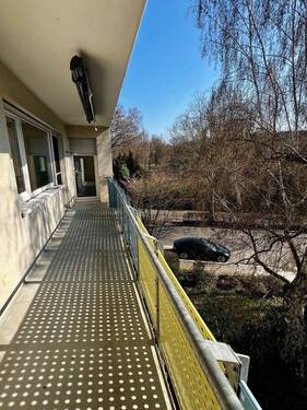 Loggia - 4 Zimmer Etagenwohnung zum Kaufen in Kaiserslautern