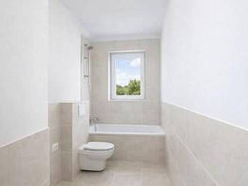 Bad - 3 Zimmer Etagenwohnung in Frankfurt