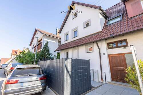 Außenansicht - Platz für die ganze Familie - 370.000,00&nbsp;EUR Kaufpreis, ca.&nbsp; 95,00&nbsp;m&sup2;&nbsp;Wohnfl&auml;che