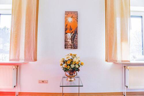 Wohn- & Esszimmer Ansicht I - 6 Zimmer Einfamilienhaus zum Kaufen in Cadenberge