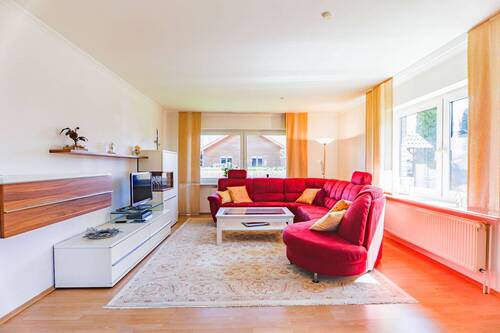 Wohn- & Esszimmer Ansicht II - 6 Zimmer Einfamilienhaus in Cadenberge