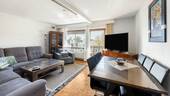 Wohnzimmer 1 - Vermietete 3 Zimmer Wohnung mit Garage und großer Loggia