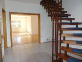 Bild Eingangsbereich mit Trepp - 