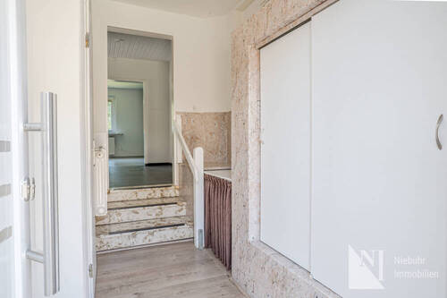 Nebeneingang der Wohnung im EG - 