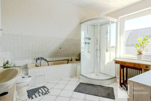 Tageslichtbad im DG - 