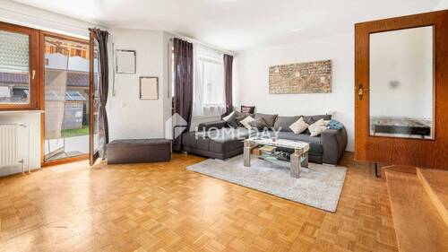 EG Wohnzimmer 1 - Familienglück auf 170 m² - Gepflegtes Reihenhaus mit Gartenidylle, 2 Bädern und tollem Grundriss