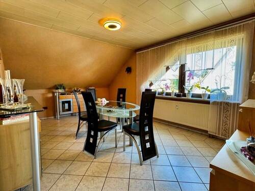 Kinderzimmer oder Esszimmer - 