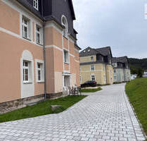 Großzügige 2-Raum-Wohnung - PKW-Stellplatz vorhanden - alles in Gornsdorf!