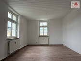Wohnzimmer - 2 Zimmer Etagenwohnung zur Miete in Gornsdorf