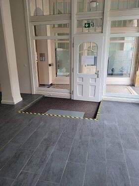 Eingangsbereich - 2 Zimmer Büro zur Miete in Eisenach