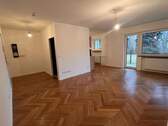 Bild 1 - Helles 2-Zimmer-Apartment mit Südwestbalkon & Aufzug - Erstbezug nach Kernsanierung in Steglitz