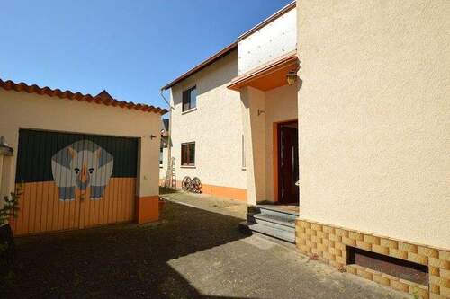 Hof-/Garten Impressionen - 