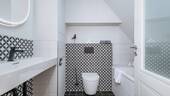 Haushälfte rechts SB Badezimmer - 