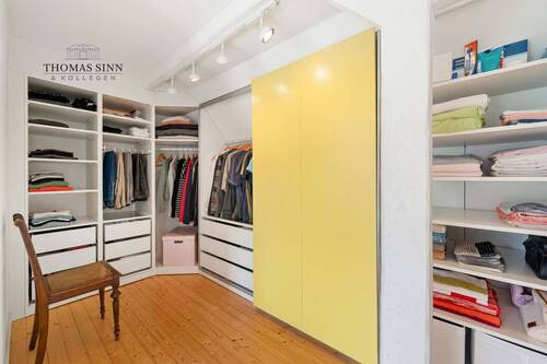 OG: Ankleide Elternschlafzimmer - 