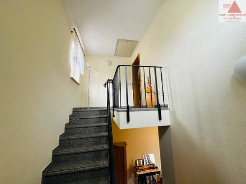 Aufgang Einlieger Wohnung - 