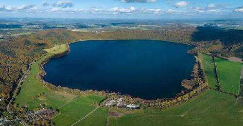 nur wenige Fahrradminuten entfernt - 