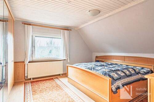 Elternschlafzimmer im DG - 