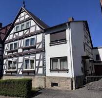 Historisches Fachwerkhaus mit Fernblick in zentraler Lage von Wolfhagen
