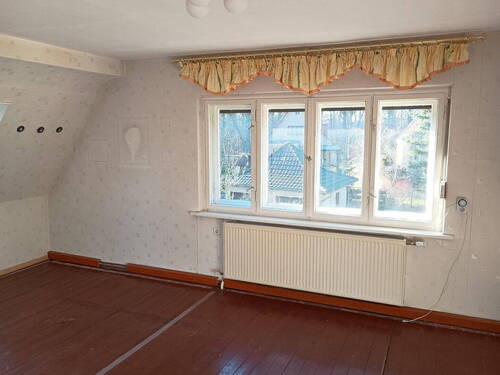 großes Zimmer DG - 