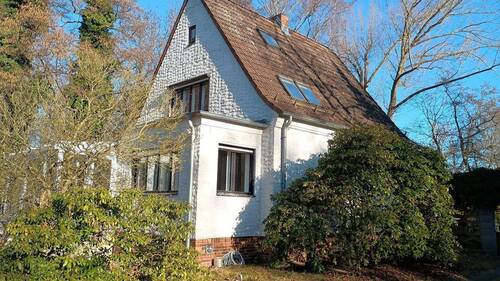 Rückseite mit Anbau - 4 Zimmer Einfamilienhaus zum Kaufen in Schulzendorf