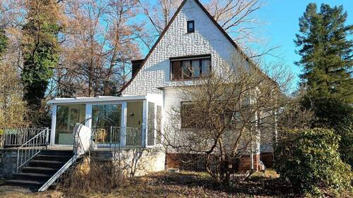 Rückseite mit Wintergarten - 4 Zimmer Einfamilienhaus in Schulzendorf