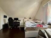 Dachgeschoss: Schlafzimmer 1 - 