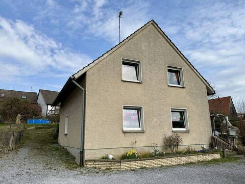 Hausansicht - 4 Zimmer Einfamilienhaus in Fröndenberg-Mitte