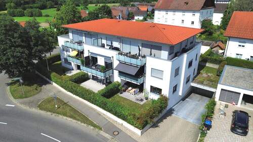 Luftbild - Moderne 4-Zimmer-Wohnung in Tettnang-Oberlangnau