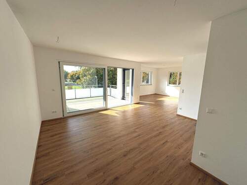 Wohnraum mit Küche - Etagenwohnung mit 112,20 m² in Tettnang zum Kaufen