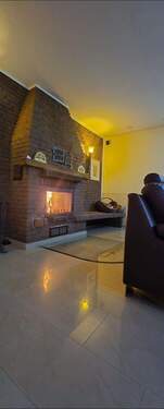 Kamin +gemauerte Bank für Holz - 