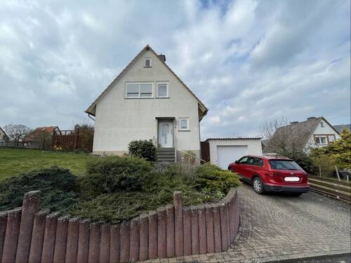 Außenansicht - Gepflegtes Einfamilienhaus in gefragter Lage von Habichtswald-Dörnberg