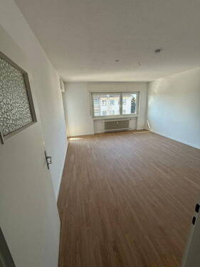 Zimmer 3 mit Zugang Balkon - 
