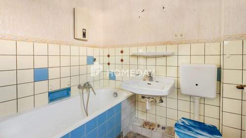 1. OG Badezimmer 2 - 