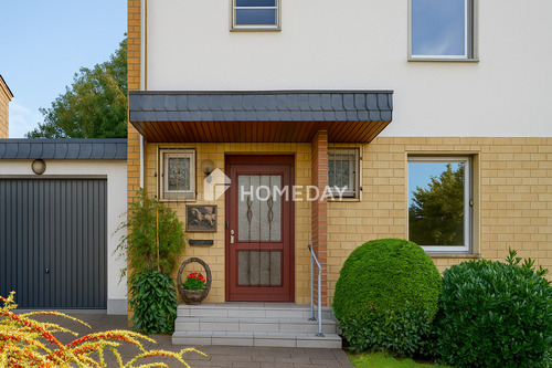 Außenansicht 2 - Charmante Doppelhaushälfte mit Potenzial - ruhige Lage, Gartenidylle und viel Gestaltungsspielraum