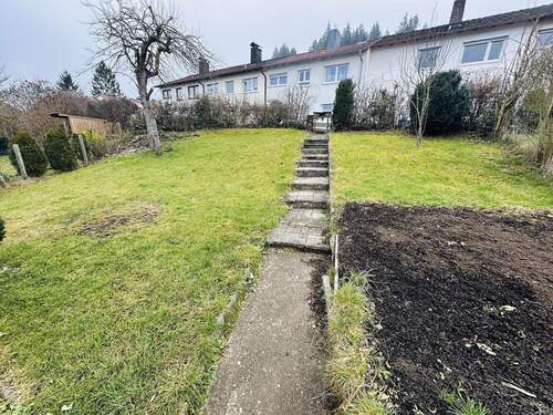 Garten - 5 Zimmer Reihenmittelhaus zum Kaufen in Aalen