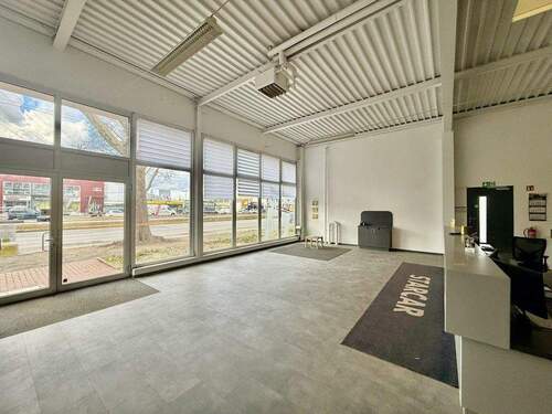 Schaufensterfront - Gewerbeobjekt (Büro, Produktion, Verkauf) in Mannheim zur Miete