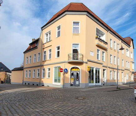 Bild 2 - Mehrfamilienhaus, Wohnhaus zum Kaufen in Rathenow