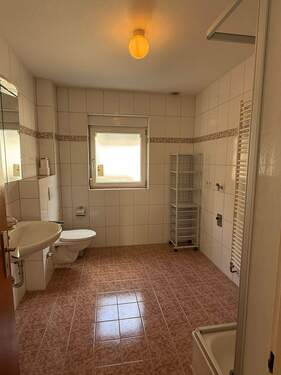 Bad, EG, Hinterhaus - 