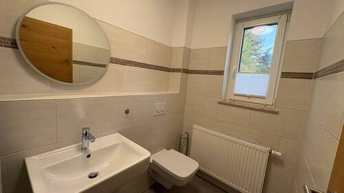 Renoviertes Gäste-WC - 