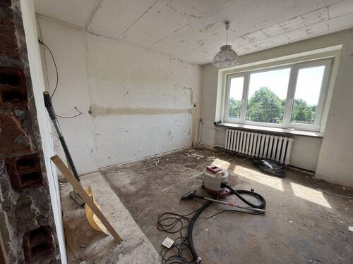 DZ Nebenhaus entkernt - 