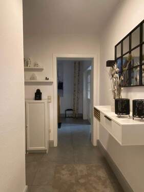 Eingangsbereich - 5 Zimmer Doppelhaushälfte zum Kaufen in Hagen