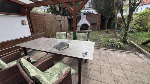 Terrasse mit Garten - 