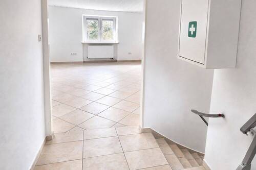 OG Treppe und Gang - 