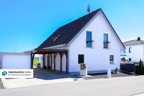 Hausansicht - 5 Zimmer Einfamilienhaus zum Kaufen in Hagenbüchach