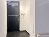 Entrée - 5 Zimmer Etagenwohnung zur Miete in Meerbusch / Büderich