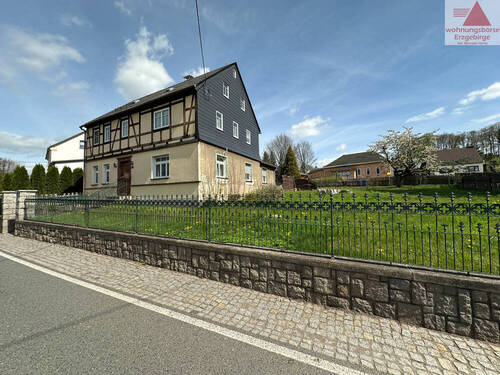 Seitenansicht - Zweifamilienhaus in Hartenstein OT Thierfeld zu verkaufen!