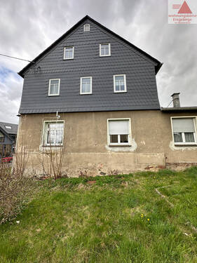 Giebelansicht - Mehrfamilienhaus, Wohnhaus mit 110,00 m² in Hartenstein Thierfeld zum Kaufen